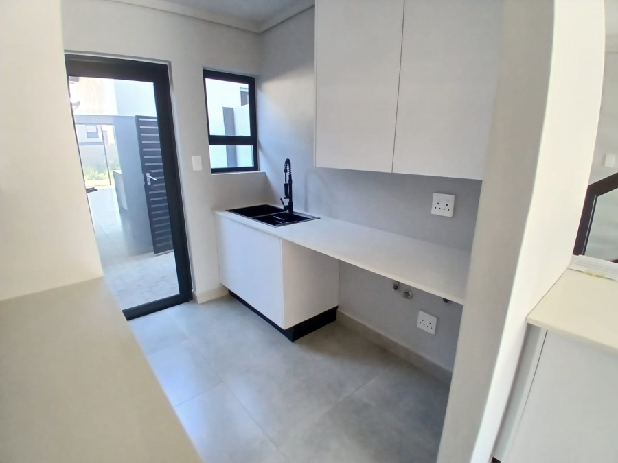 2 Bedroom Property for Sale in Equestria Gauteng