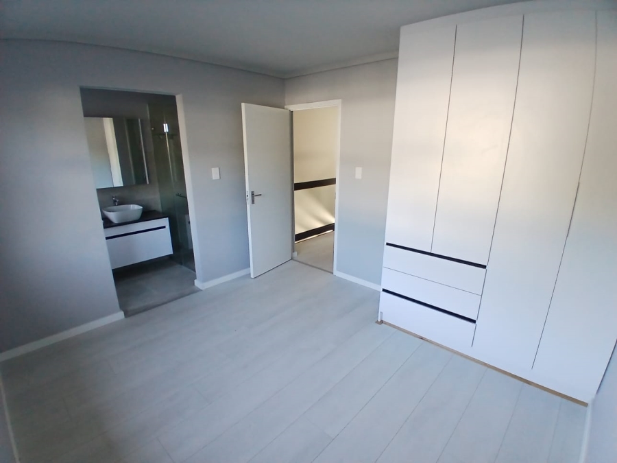 2 Bedroom Property for Sale in Equestria Gauteng