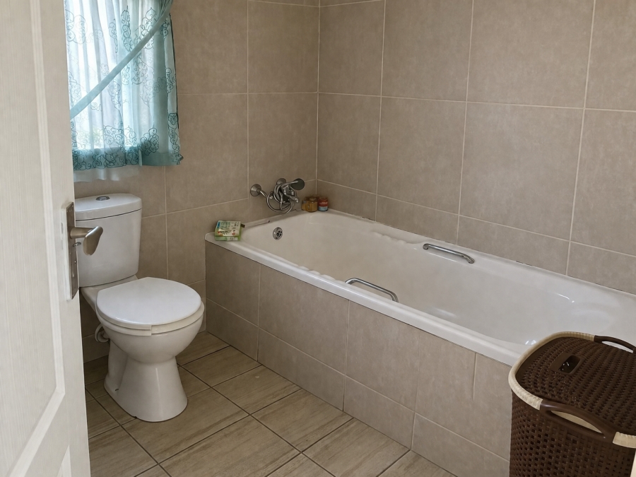3 Bedroom Property for Sale in Suideroord Gauteng