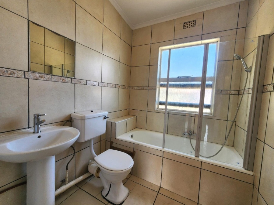 2 Bedroom Property for Sale in Florida Gauteng