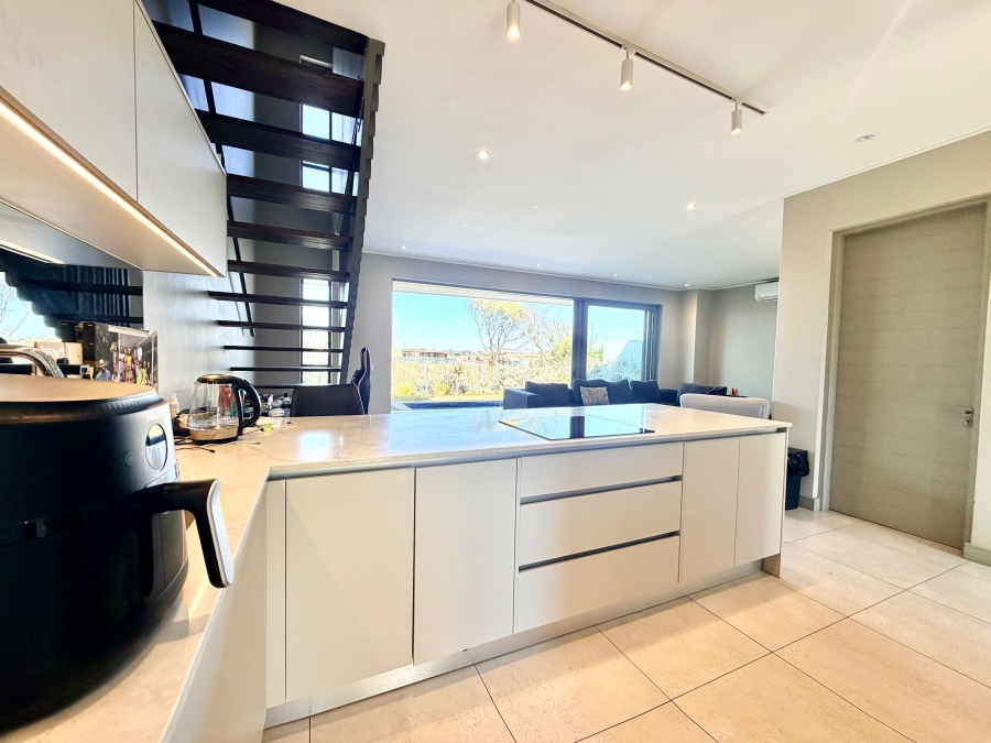 To Let 3 Bedroom Property for Rent in Serengeti Lifestyle Estate Gauteng