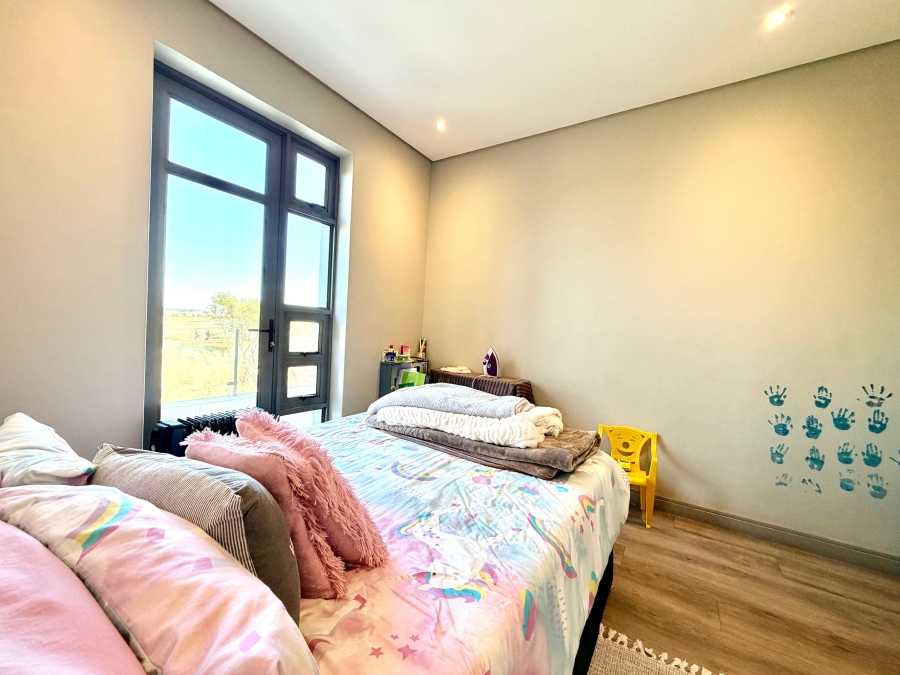 To Let 3 Bedroom Property for Rent in Serengeti Lifestyle Estate Gauteng