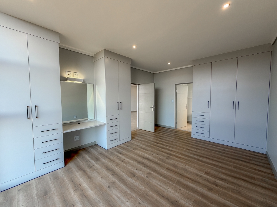 To Let 3 Bedroom Property for Rent in Ascend to Midstream Gauteng
