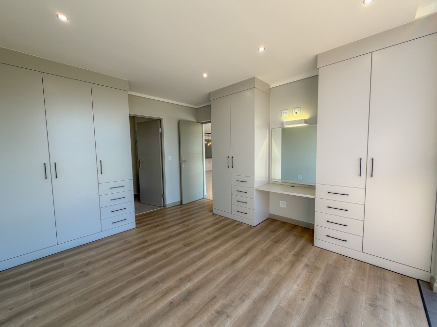 To Let 3 Bedroom Property for Rent in Ascend to Midstream Gauteng