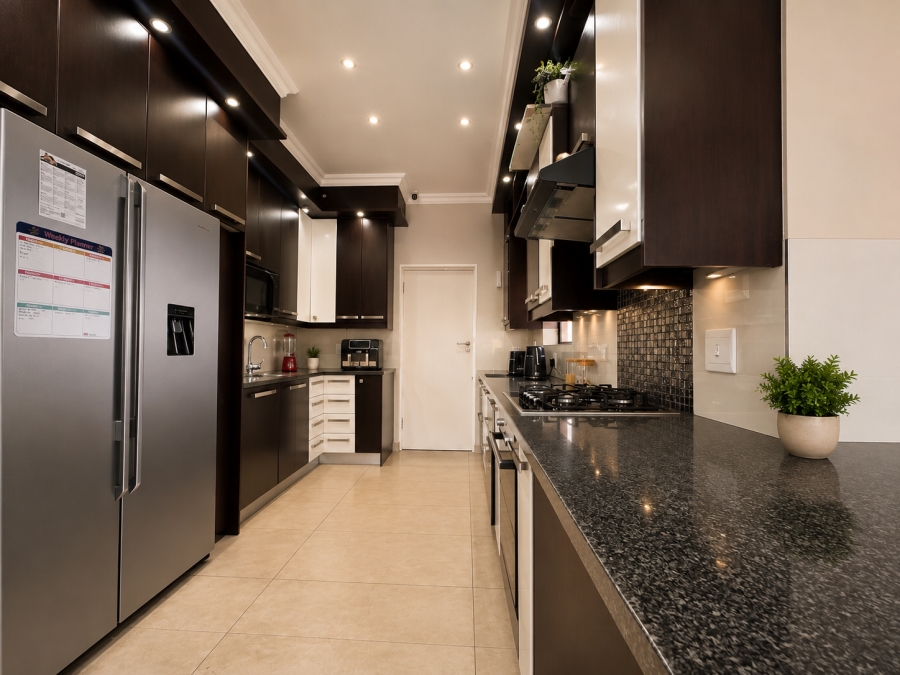 To Let 3 Bedroom Property for Rent in Thatchfield Estate Gauteng