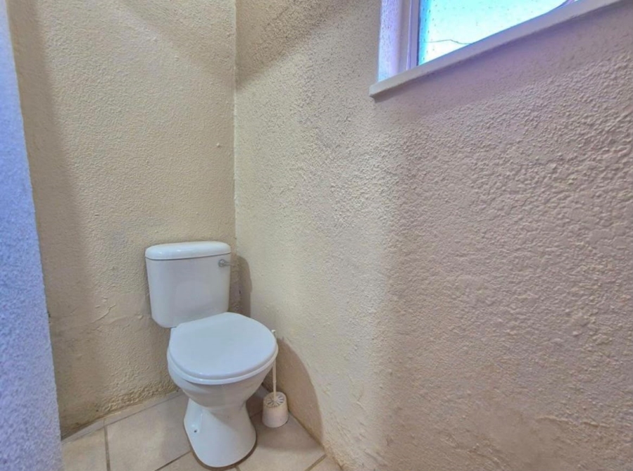 5 Bedroom Property for Sale in Dalpark Gauteng