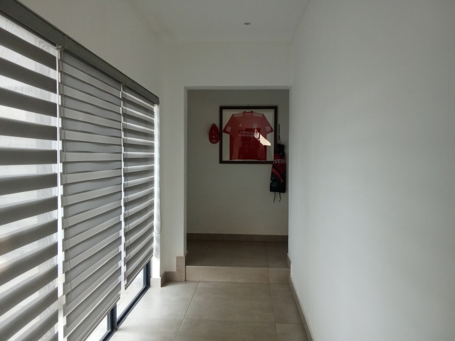 To Let 4 Bedroom Property for Rent in Brackenhurst Gauteng