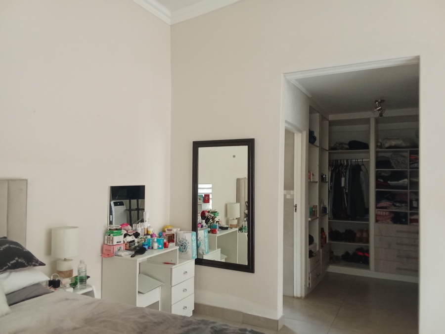 To Let 4 Bedroom Property for Rent in Brackenhurst Gauteng