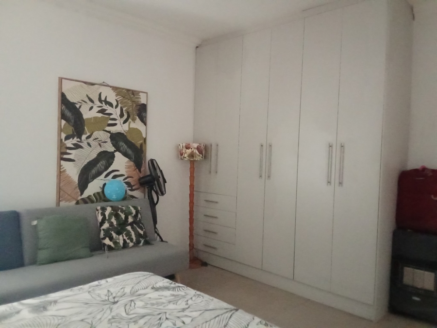 To Let 4 Bedroom Property for Rent in Brackenhurst Gauteng