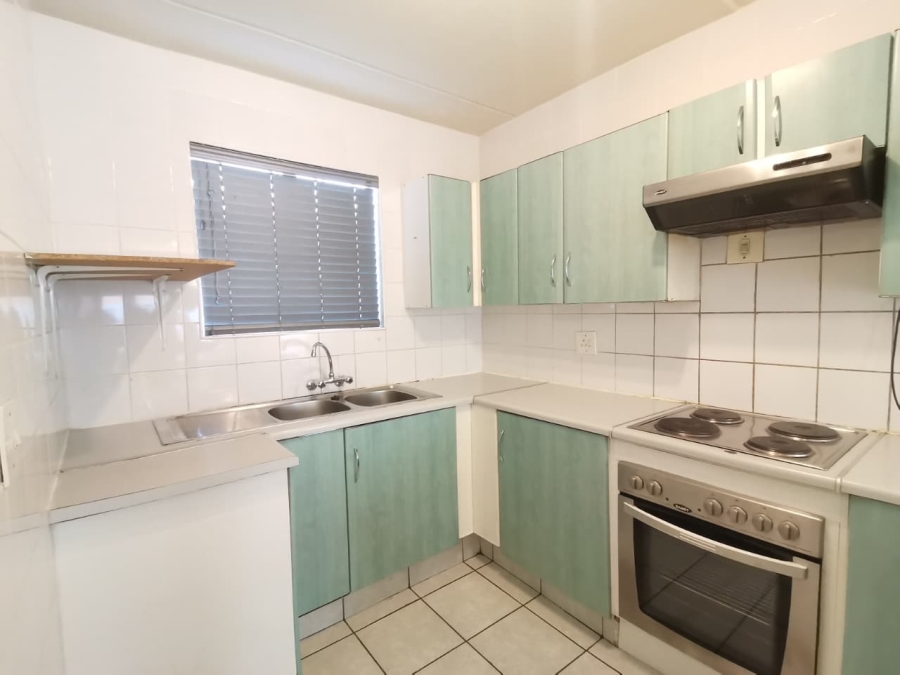 2 Bedroom Property for Sale in Booysens Gauteng