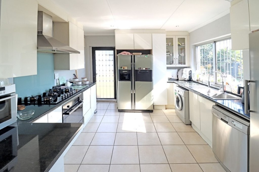 4 Bedroom Property for Sale in Kensington Gauteng
