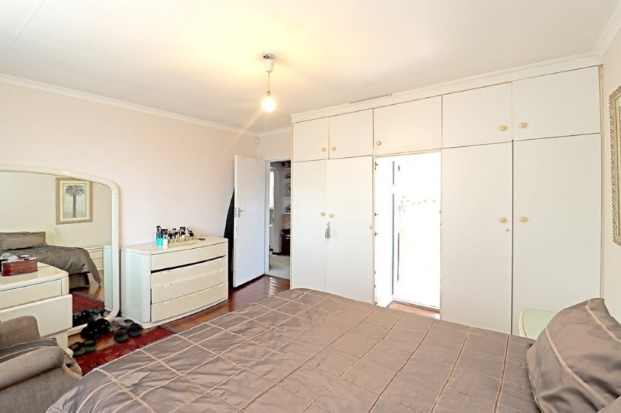 4 Bedroom Property for Sale in Kensington Gauteng
