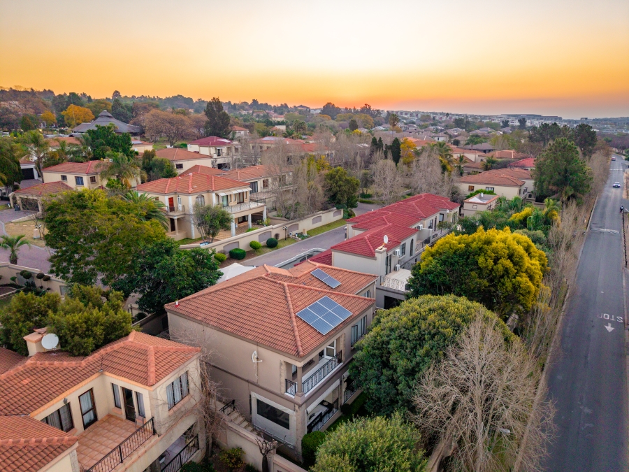 3 Bedroom Property for Sale in Beverley Gauteng