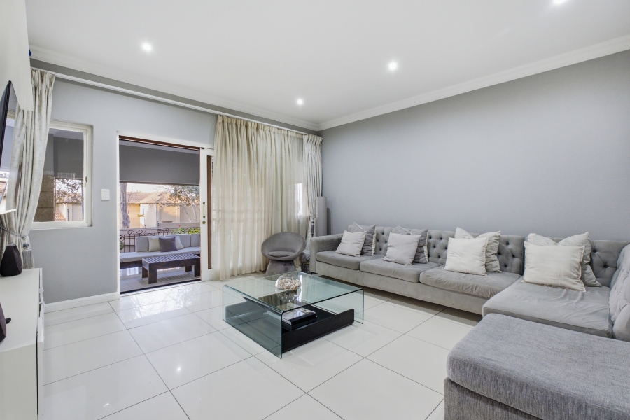 3 Bedroom Property for Sale in Beverley Gauteng