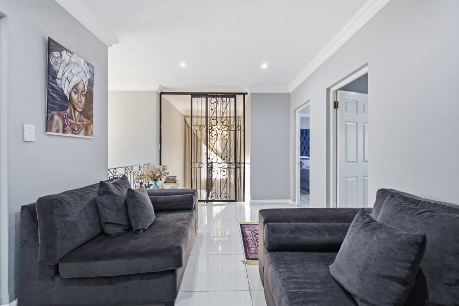 3 Bedroom Property for Sale in Beverley Gauteng