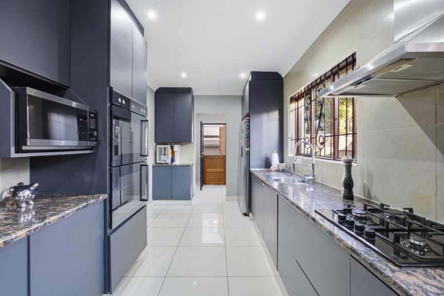 3 Bedroom Property for Sale in Beverley Gauteng