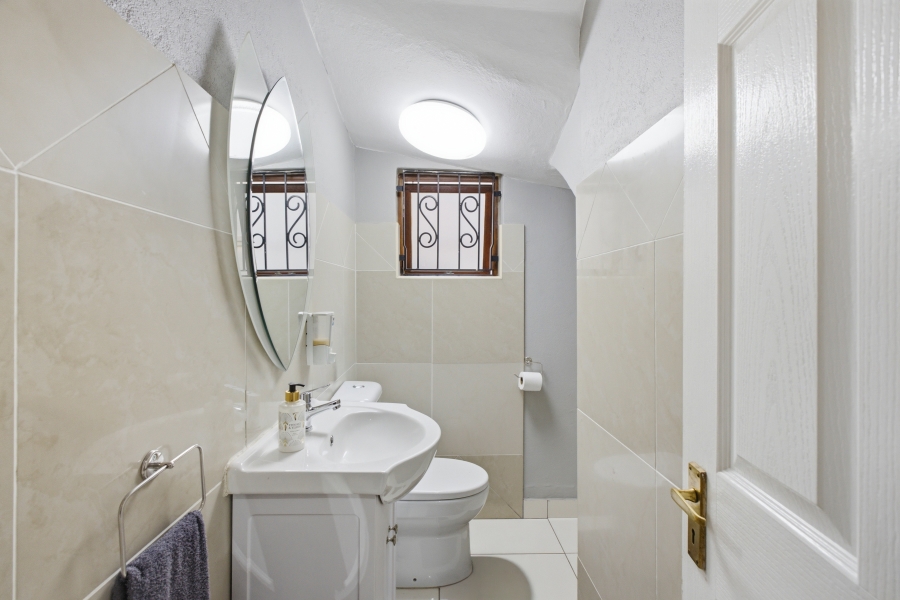 3 Bedroom Property for Sale in Beverley Gauteng