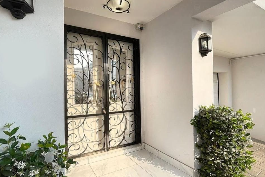 3 Bedroom Property for Sale in Bryanston Gauteng