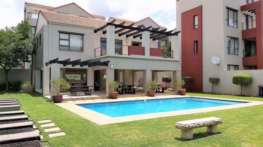 To Let 1 Bedroom Property for Rent in Lonehill Gauteng