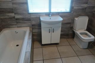 2 Bedroom Property for Sale in Mulbarton Gauteng