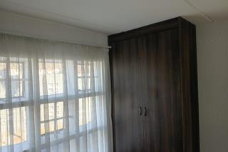 2 Bedroom Property for Sale in Mulbarton Gauteng