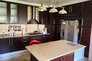 3 Bedroom Property for Sale in Mulbarton Gauteng