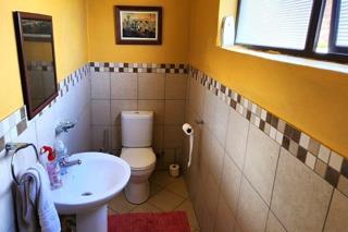 3 Bedroom Property for Sale in Mulbarton Gauteng