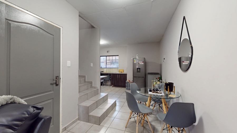 2 Bedroom Property for Sale in Crystal Park Gauteng