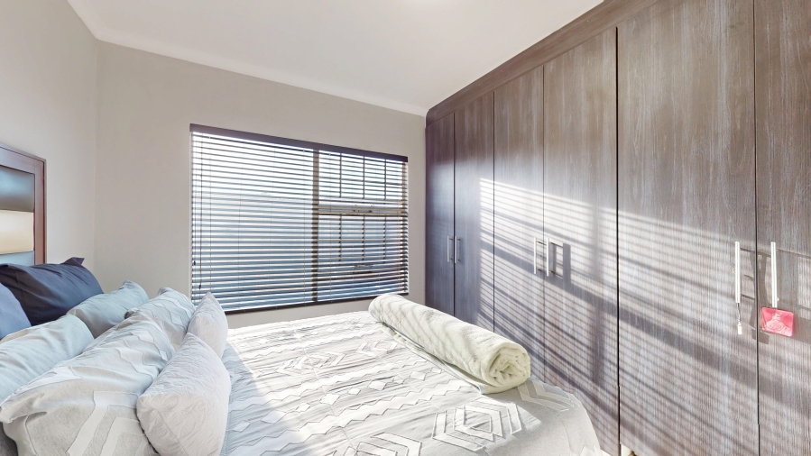 2 Bedroom Property for Sale in Crystal Park Gauteng