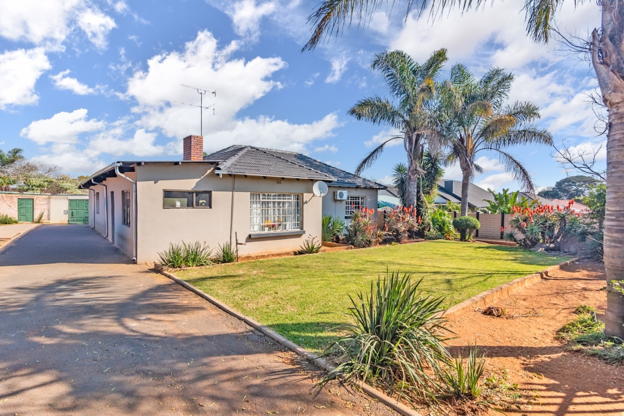 3 Bedroom Property for Sale in Horison Gauteng