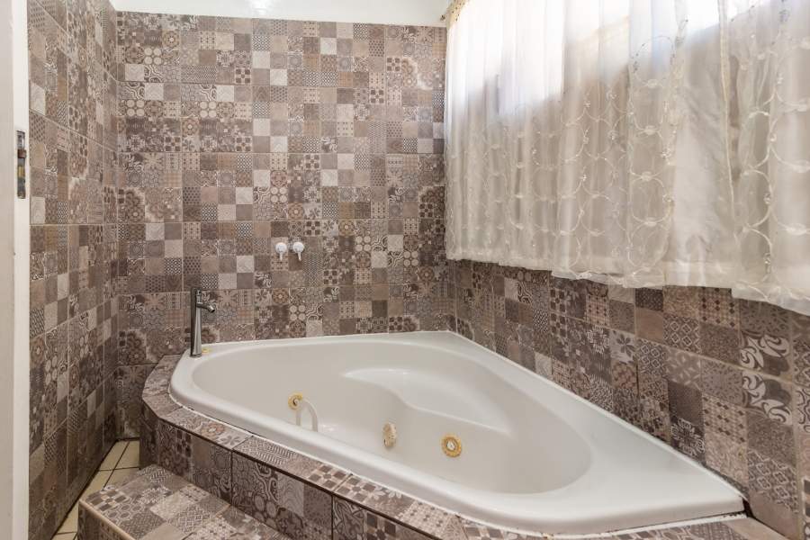 3 Bedroom Property for Sale in Horison Gauteng
