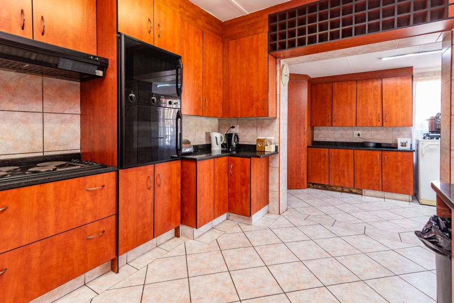 3 Bedroom Property for Sale in Horison Gauteng