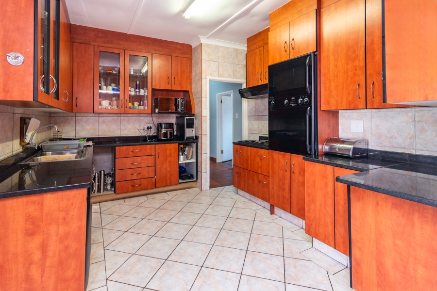 3 Bedroom Property for Sale in Horison Gauteng