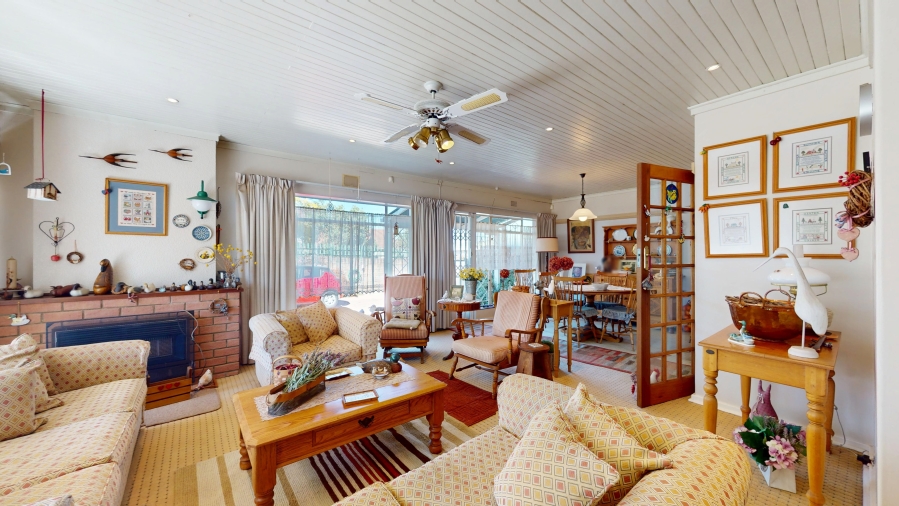3 Bedroom Property for Sale in Farrarmere Gauteng