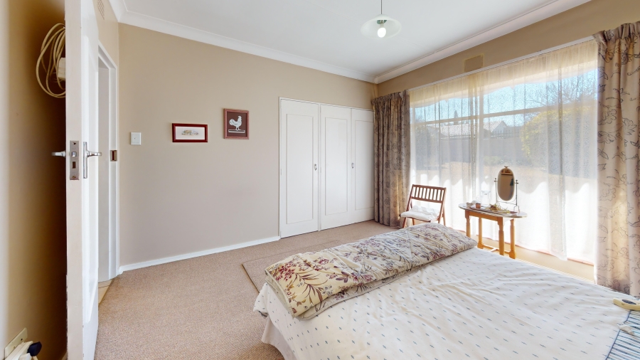 3 Bedroom Property for Sale in Farrarmere Gauteng