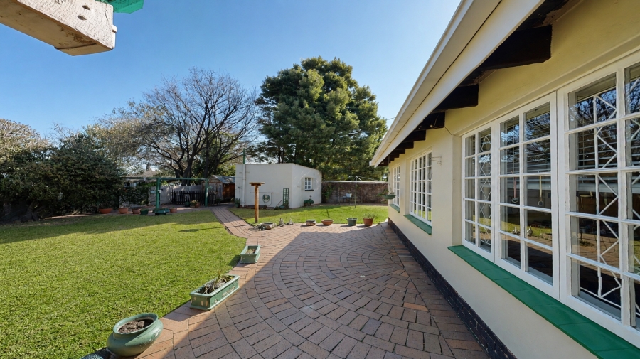 3 Bedroom Property for Sale in Farrarmere Gauteng