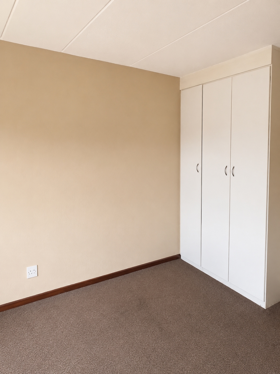2 Bedroom Property for Sale in Kempton Park Central Gauteng