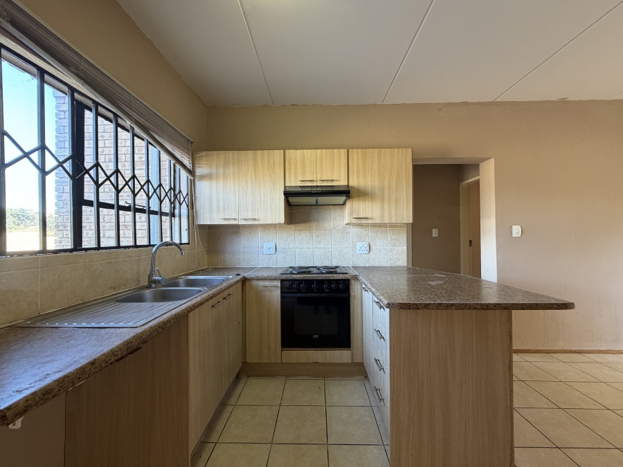 To Let 2 Bedroom Property for Rent in Noordheuwel Gauteng