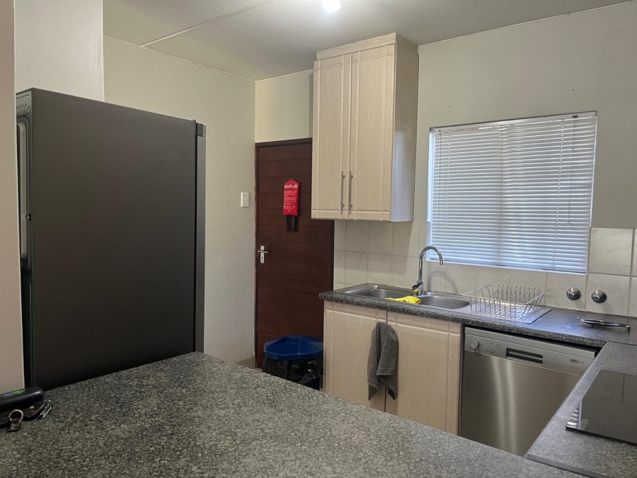 2 Bedroom Property for Sale in Eden Glen Gauteng