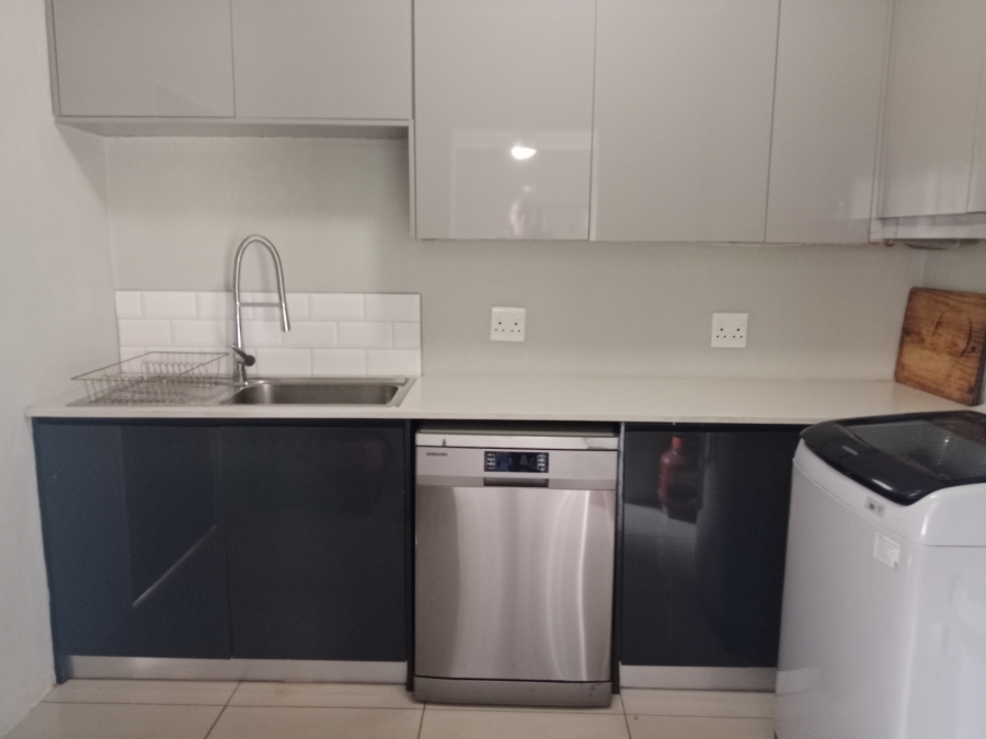 4 Bedroom Property for Sale in Verwoerdpark Gauteng