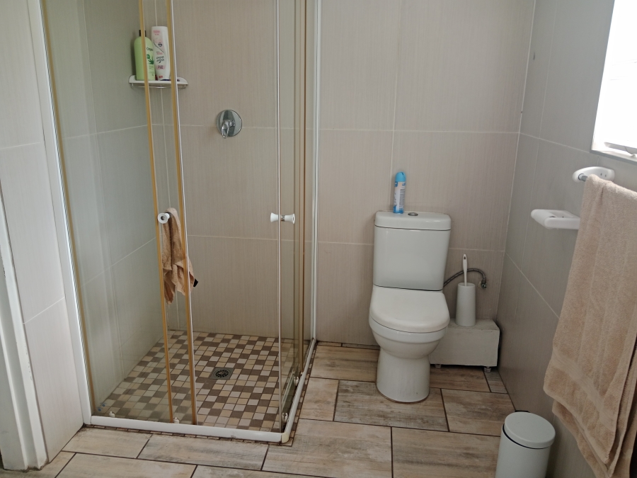 4 Bedroom Property for Sale in Verwoerdpark Gauteng