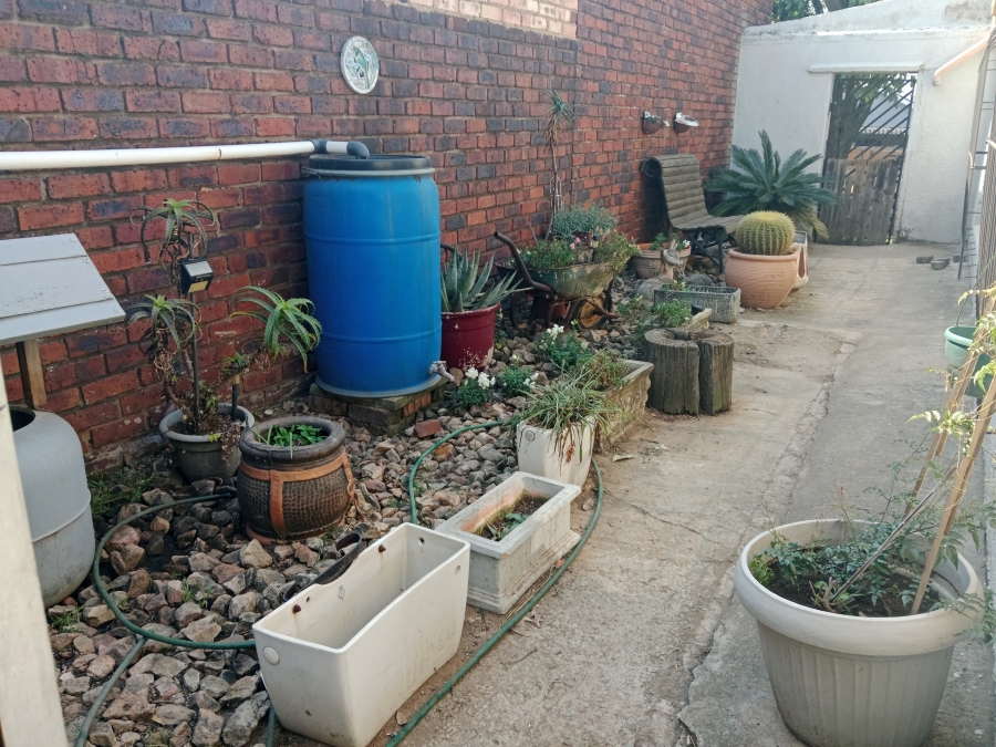 4 Bedroom Property for Sale in Verwoerdpark Gauteng