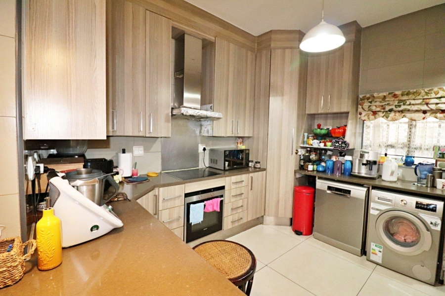 3 Bedroom Property for Sale in Dowerglen Ext 4 Gauteng