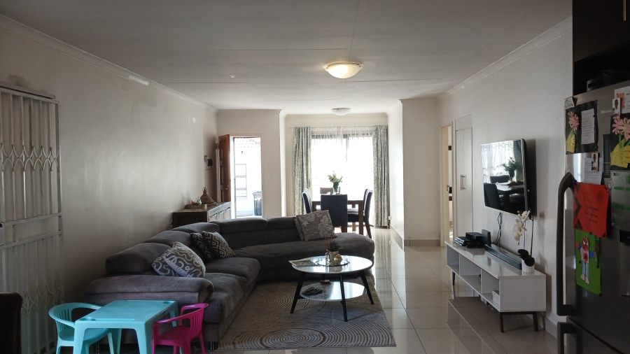 2 Bedroom Property for Sale in Parkrand Gauteng