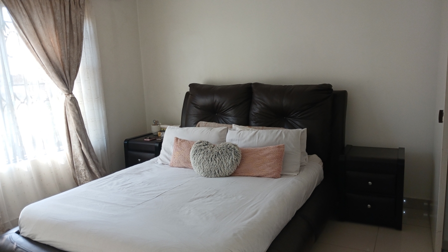 2 Bedroom Property for Sale in Parkrand Gauteng
