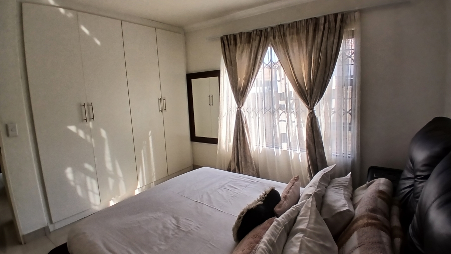2 Bedroom Property for Sale in Parkrand Gauteng