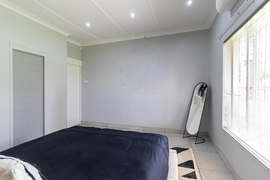 5 Bedroom Property for Sale in Three Rivers Gauteng