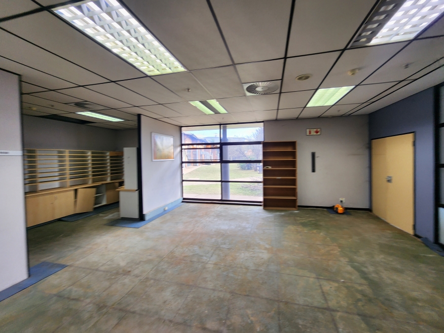 To Let Commercial Property for Rent in Rosslyn Gauteng