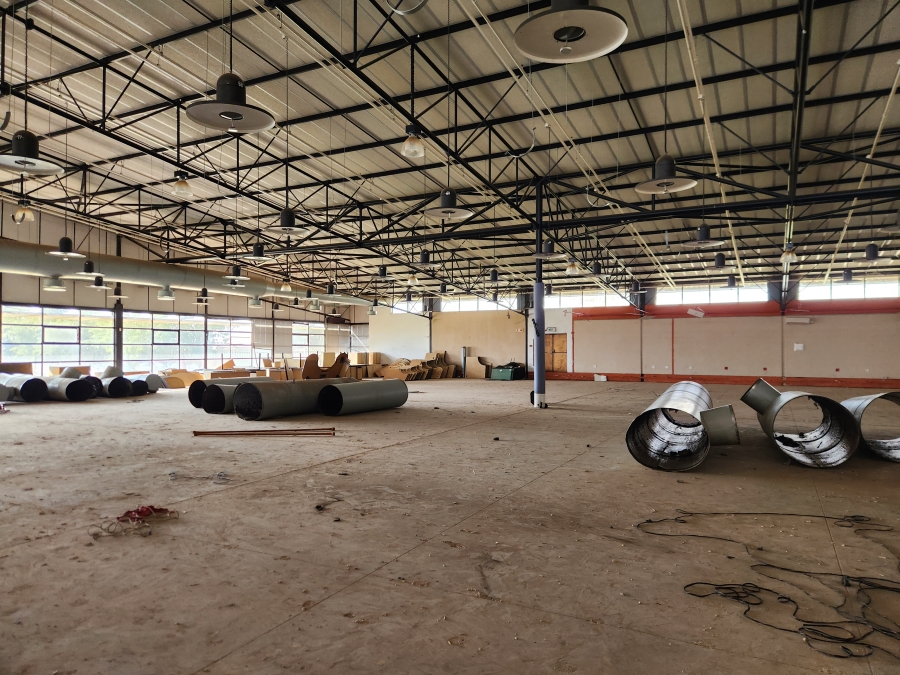 To Let Commercial Property for Rent in Rosslyn Gauteng