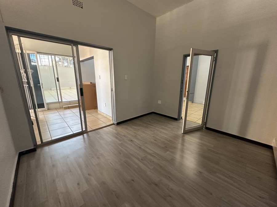 Commercial Property for Sale in Parkhill Gardens Gauteng